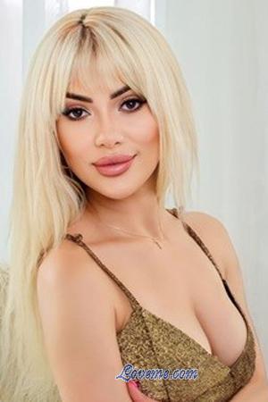 215526 - Natalya Age: 36 - Ukraine