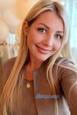 221528 - Oleksandra Age: 30 - Ukraine