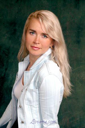 67904 - Olga Age: 42 - Russia