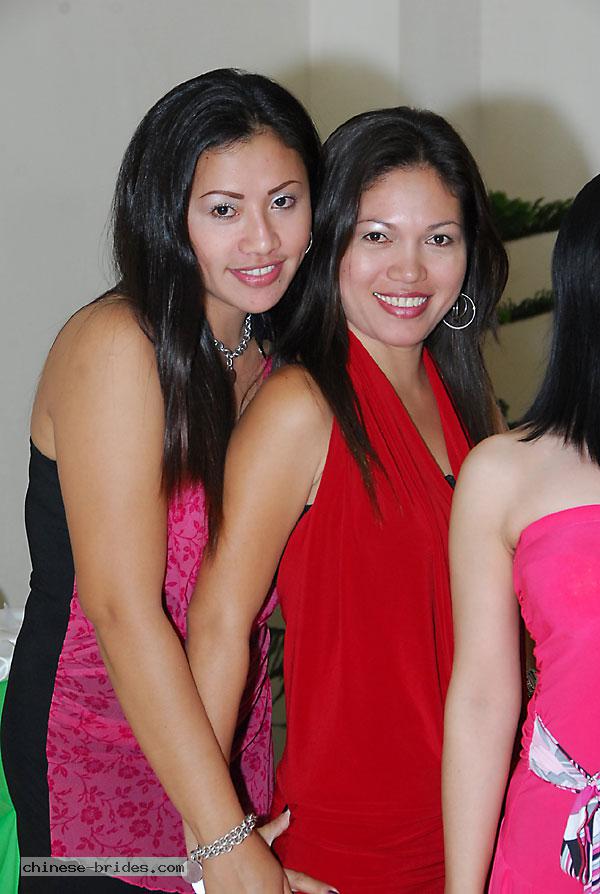 young-filipino-women-068